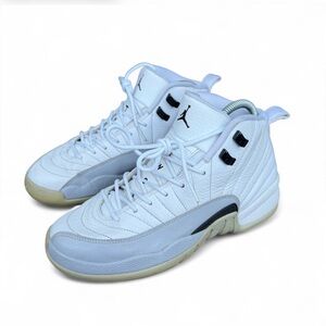 Jordan 12 retro wolf grey size 8Y / 9.5 women